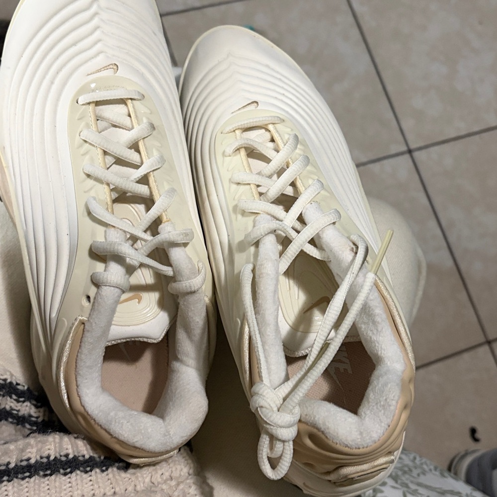 Nike Air Max - Picture 5 of 6